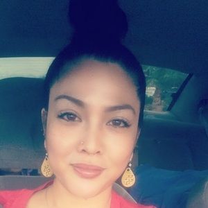 Meet your Posher, Tasha-shea